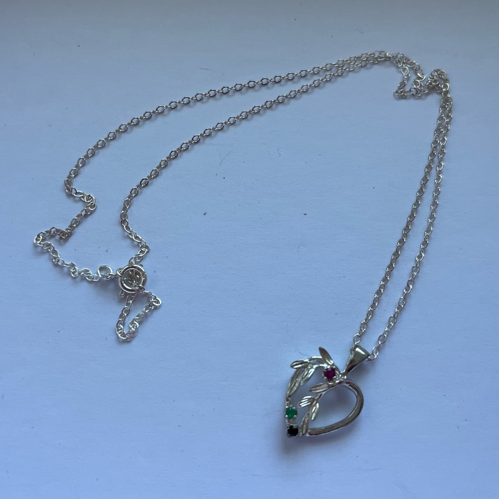 AVON New Y2K Sterling Silver Genuine Precious Hearts Pendant & Chain